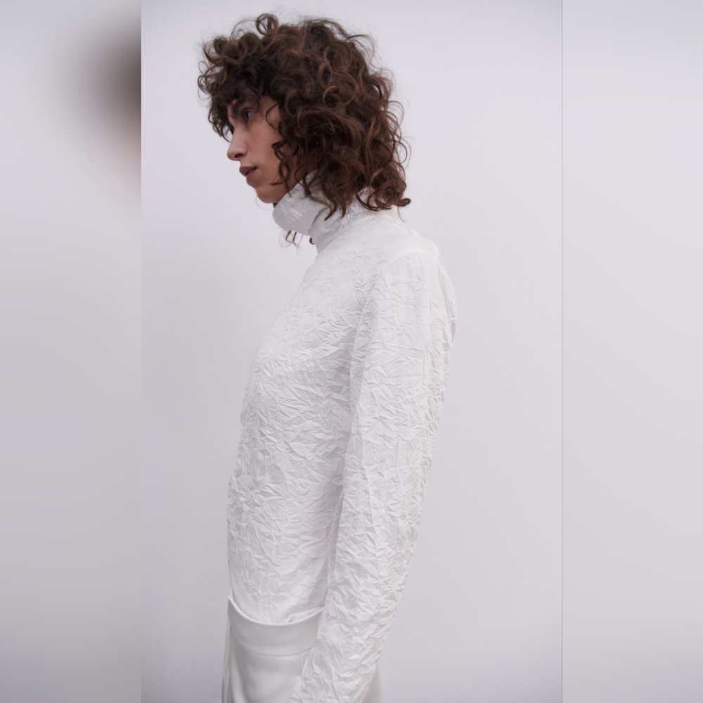 Zara ZIPPERED WRINKLED TOP ZW LIMITED EDITION